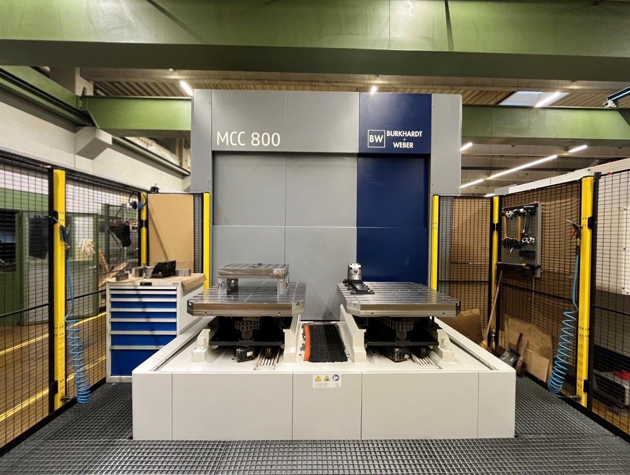 5-Axis CNC Vertical Machining Centre 5-Axis CNC Vertical Machining Centre